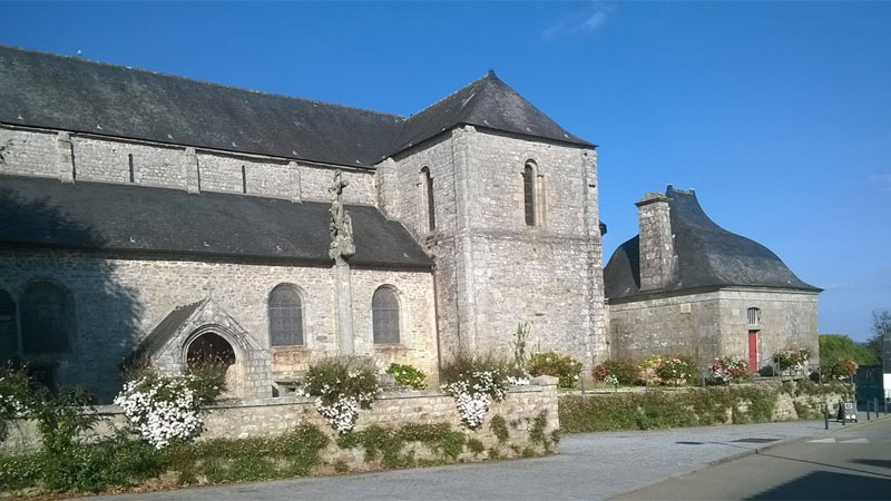 Fouesnant : Eglise Saint-Pierre-et-Saint-Paul