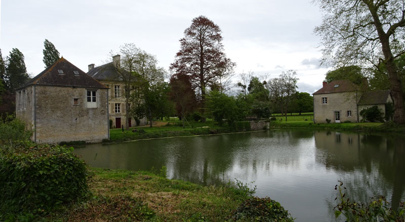 Barou-en-Auge : Château