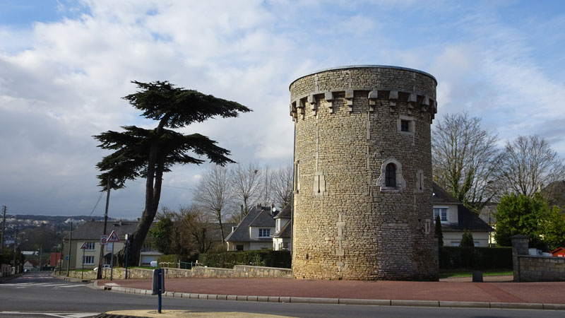 Colombelles : Tour de l'ancien château