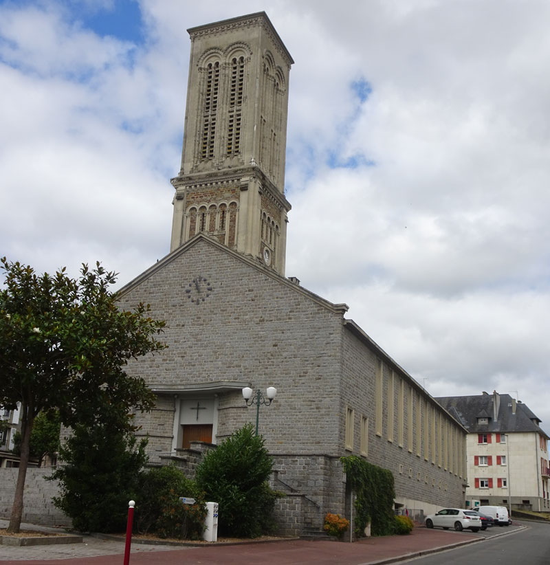 Condé-sur-Noireau : Eglise Saint-Sauveur