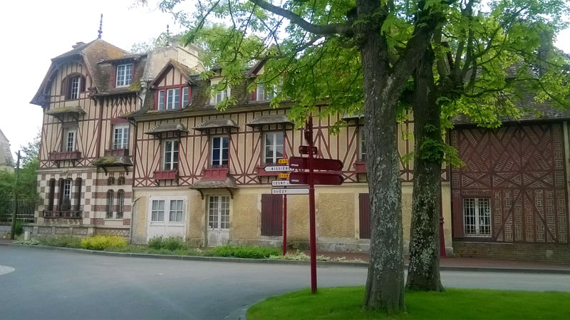 Croissanville : Château des Etangs