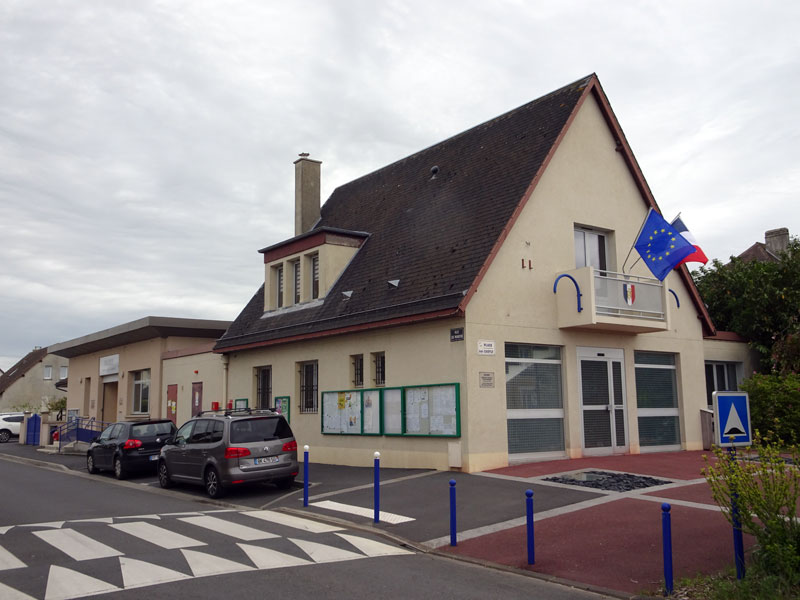 Cuverville : Mairie