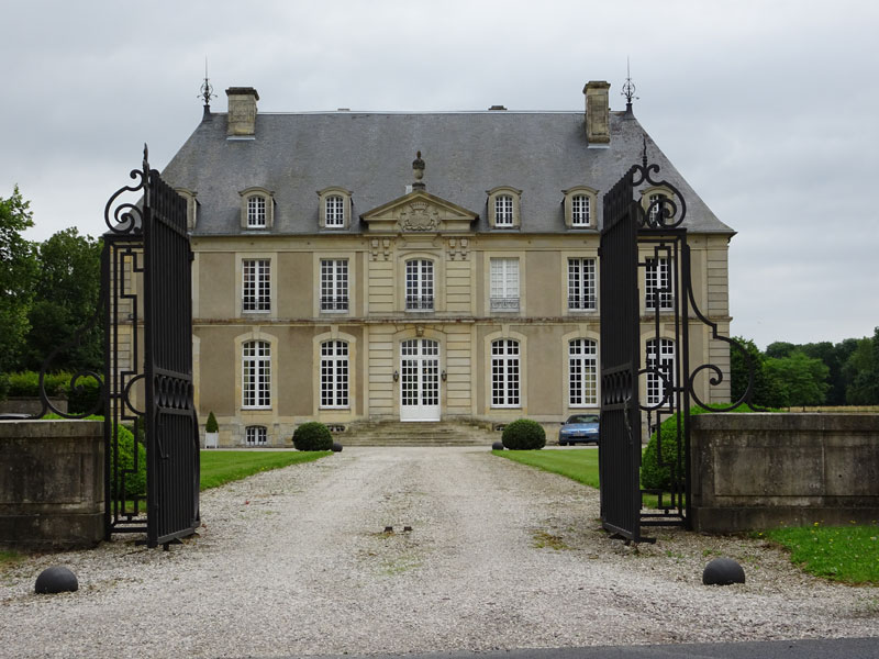 Garcelles-Secqueville : château de Garcelles
