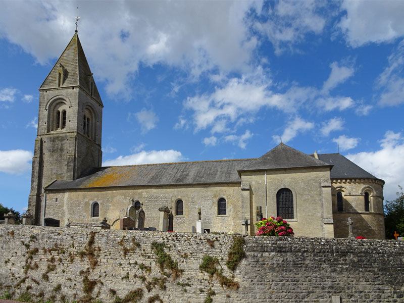 Le Manoir : Eglise Saint-Pierre