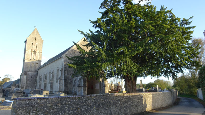 Longueville : Eglise Saint-Manvieu