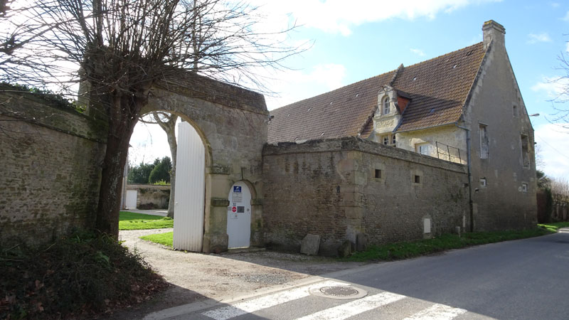 Merville-Franceville : Château de Merville