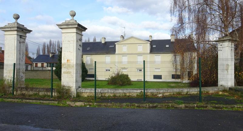 Mondeville : château de Valleuil
