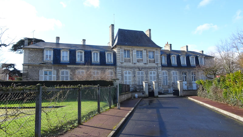 Mondeville : Château de Bellemaist