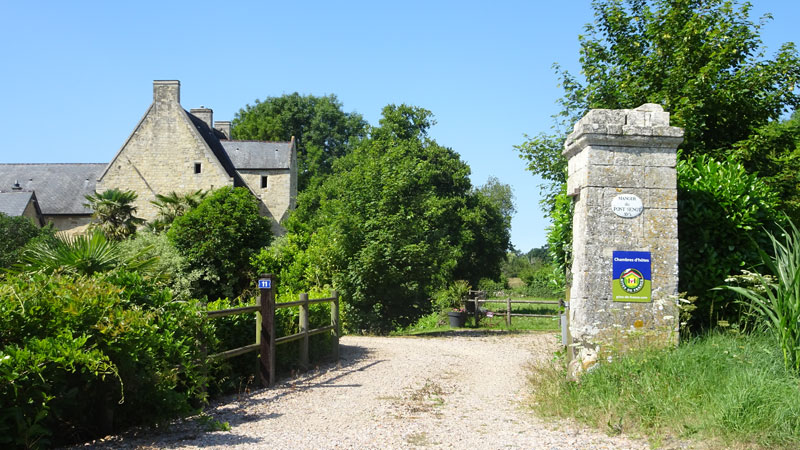 Noron-la-Poterie : Manoir du Pont-Senot
