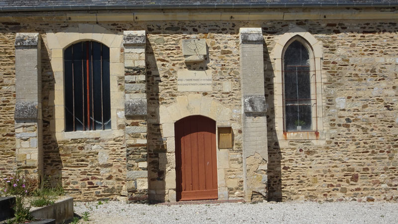 Orbois : Eglise Saint-Pierre - cadran solaire