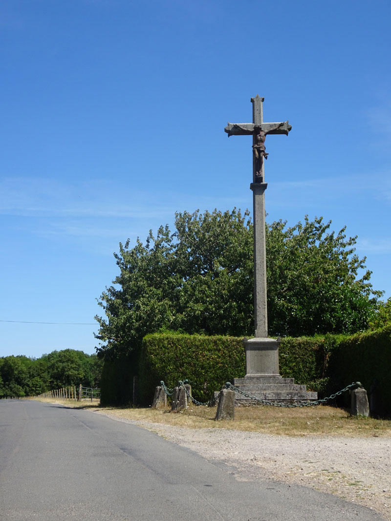 Ouilly-le-Tesson : Calvaire