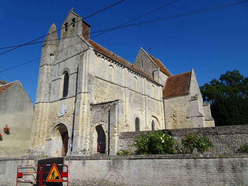 Perrières : Eglise Saint-Vigor
