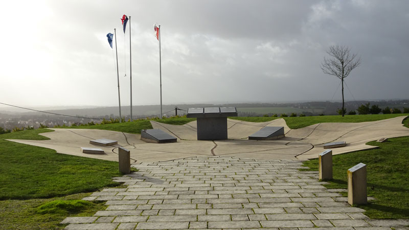 Saint-Martin-de-Fontenay : Mémorial de Cindais Côte 67