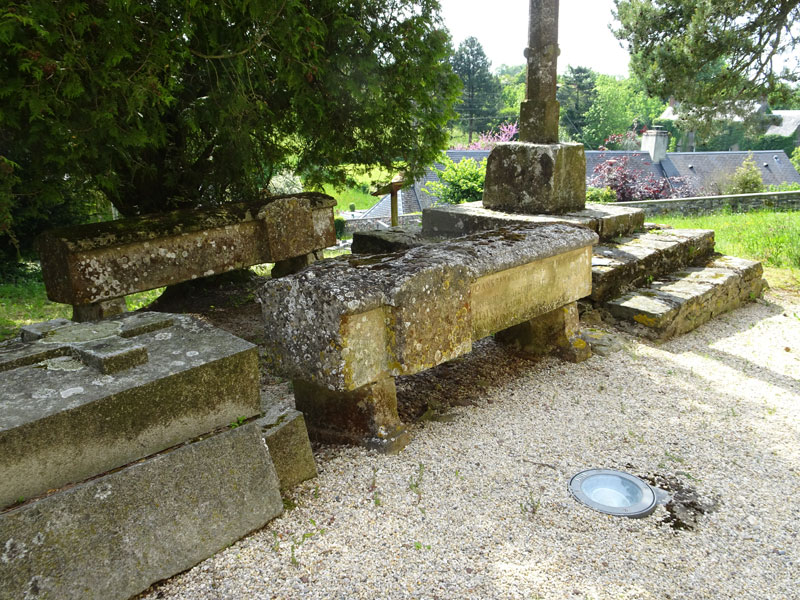 Saint-Omer : tombeaux