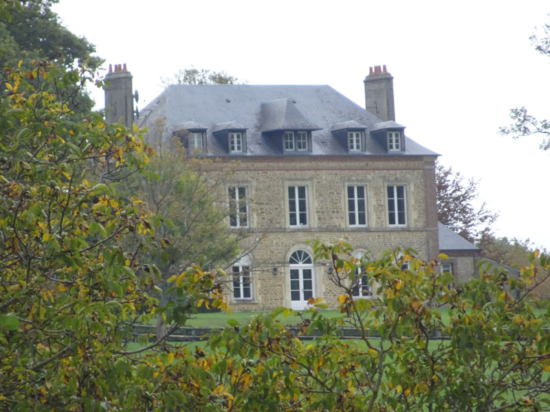 Saint-Pair-du-Mont : Château