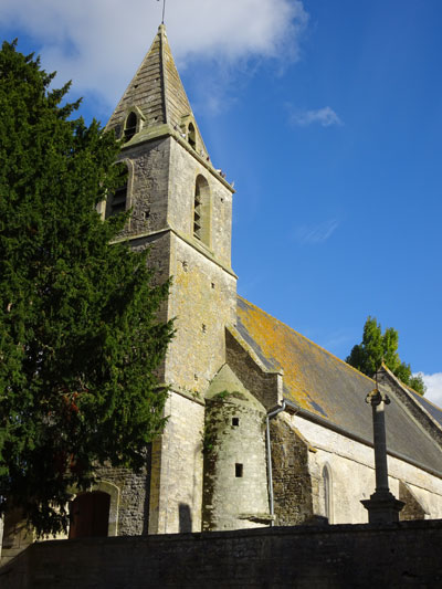 Sainte-Croix-sur-Mer : Eglise de l'Exaltation-de-la-Sainte-Croix