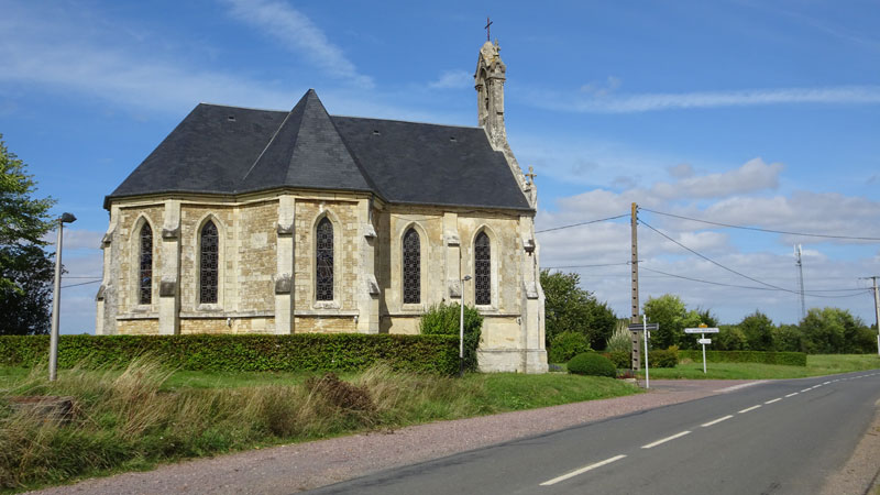 Sainte-Honorine-du-Fay : Chapelle Notre-Dame-de-Lourdes à Longchamps