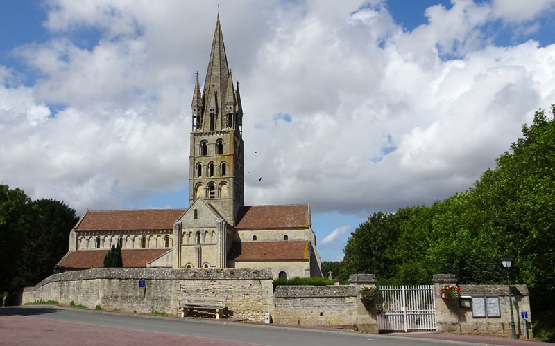 Secqueville-en-Bessin : Eglise Saint-Sulpice