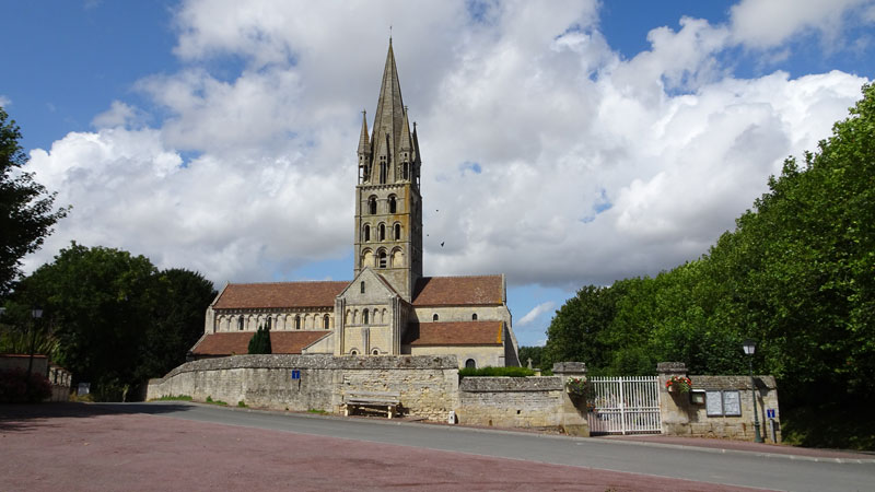 Secqueville-en-Bessin : Eglise Saint-Sulpice