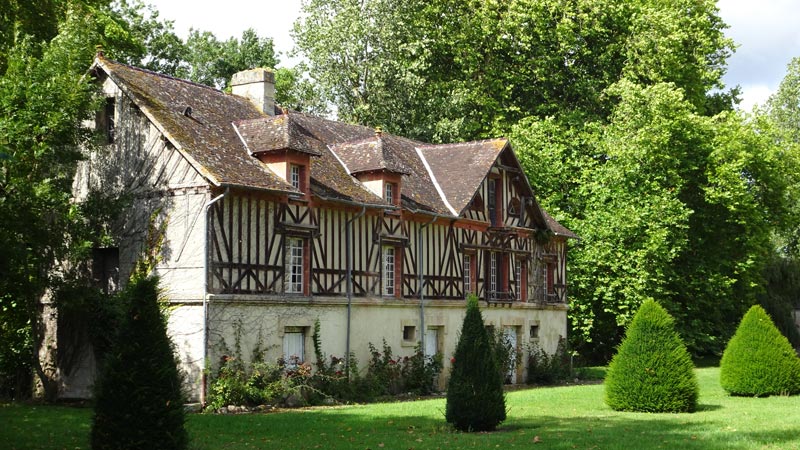 Vaux-sur-Seulles : Château de Vaussieux