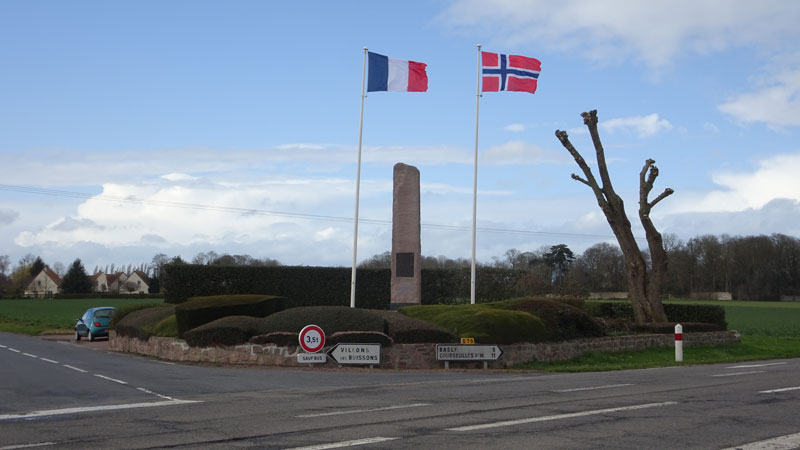 Villons-les-Buissons : Mémorial Monument Norvégiens