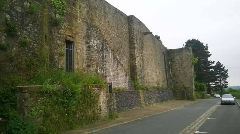 Avranches : Fortifications