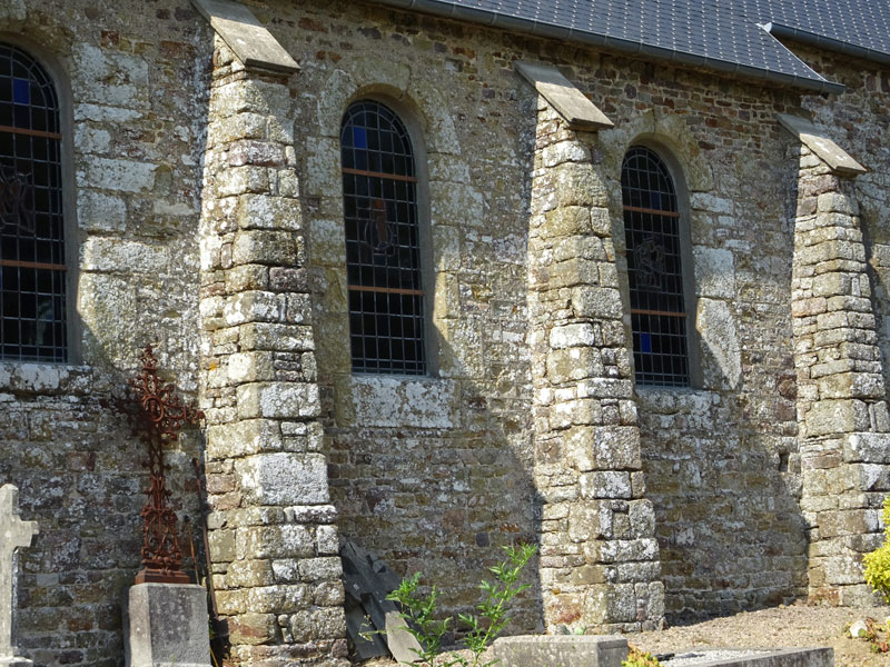 Fourneaux : Eglise Saint-Jean-Baptiste