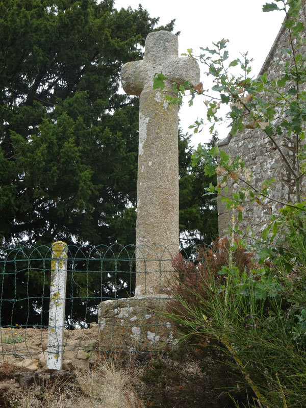 La Godefroy : Croix de cimetière
