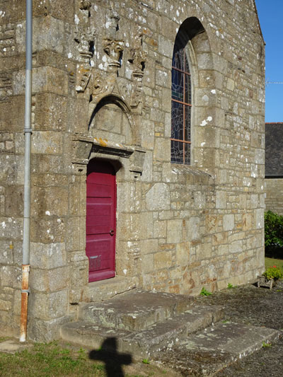 Les Loges-Marchis : Eglise Saint-Pierre-Saint-Paul