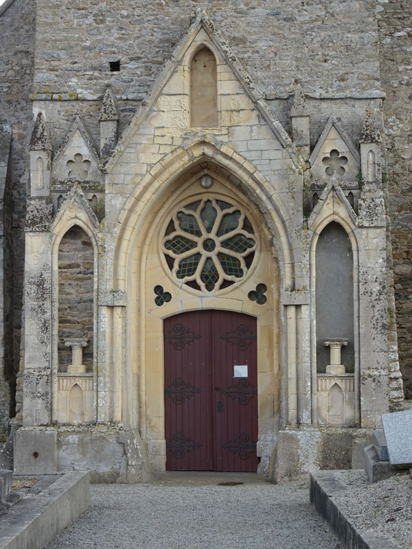 Lozon : Eglise Saint-Louet