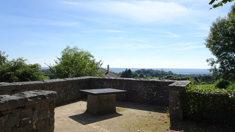 Saint-Michel-de-Montjoie : Panorama - Table d'orientation