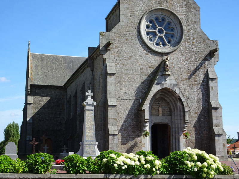 Saint-Pois : Eglise Saint-Louis