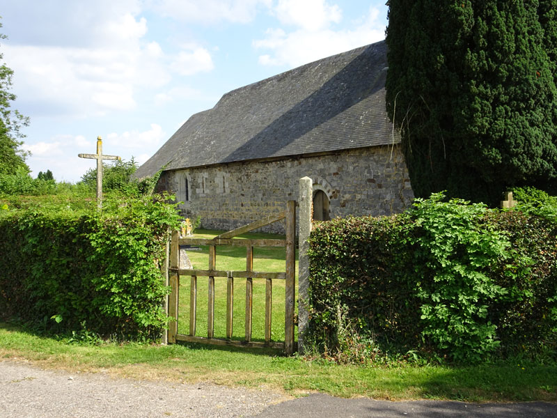 Avernes-Saint-Gourgon : Eglise Saint-Cyr-et-Sainte-Julitte de Saint-Cyr-d'Estrancourt
