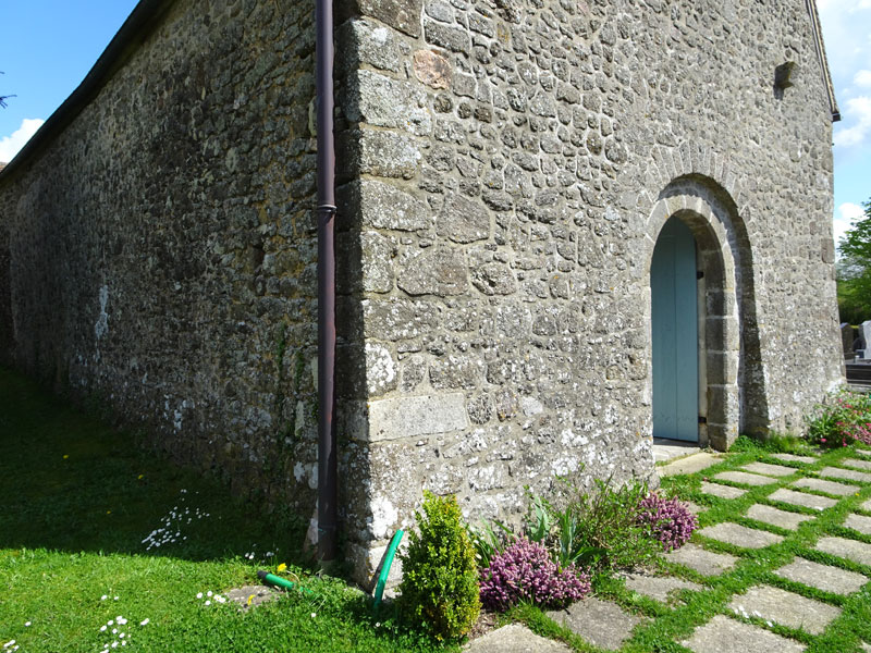 Chahains : Eglise Saint-Pierre-ès-Liens