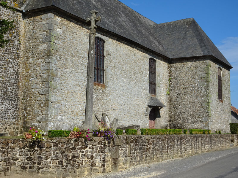 Dompierre : Eglise Saint-Pierre