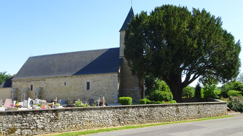 Le Bouillon : Eglise Saint-Jean-Baptiste