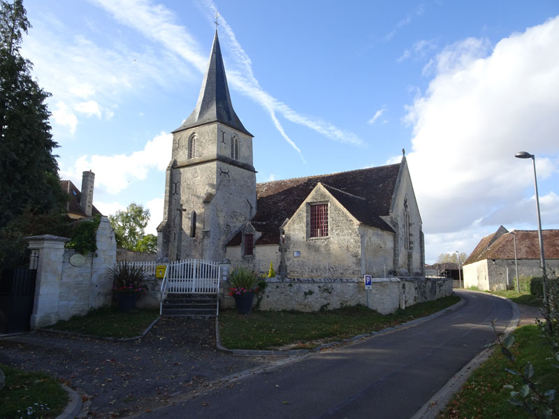 Loucé : Eglise Saint-Brice