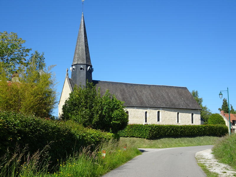 Marchemaisons : Eglise Notre-Dame-de-la-Nativité