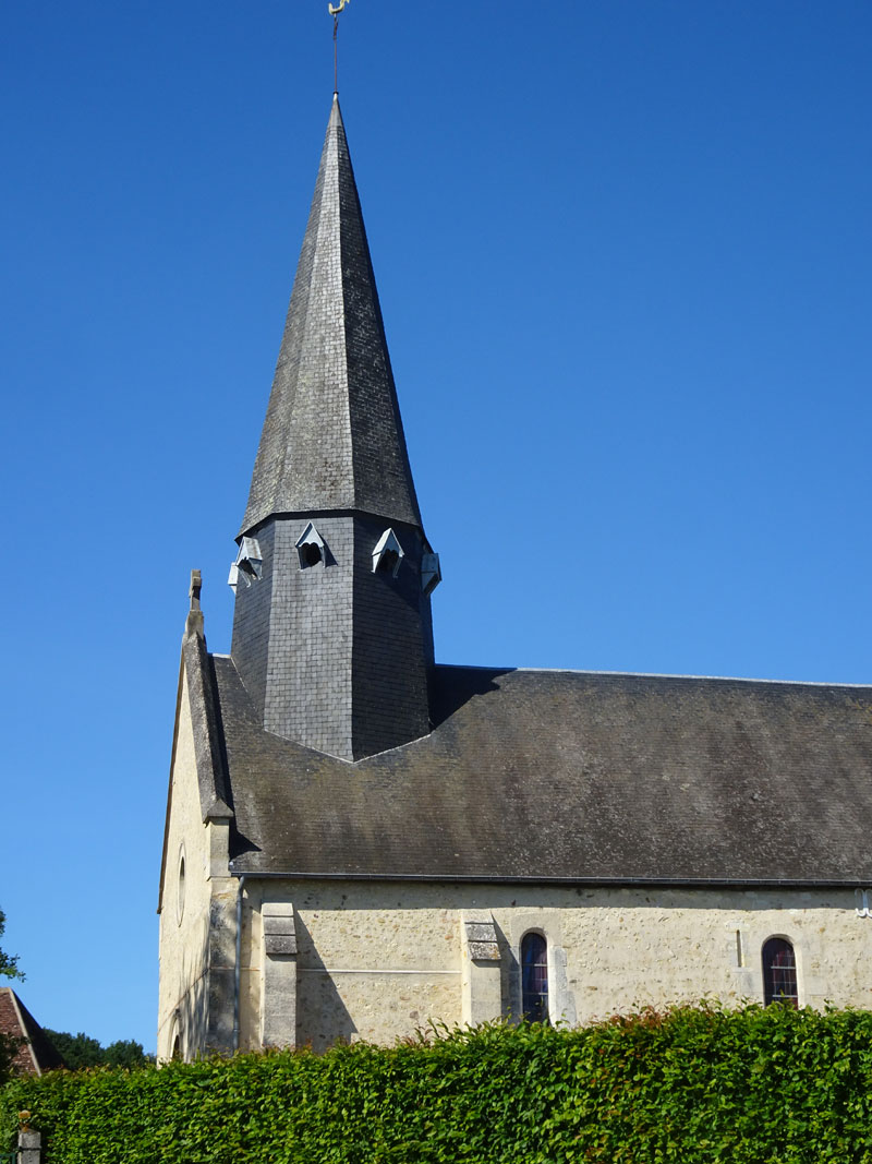 Marchemaisons : Eglise Notre-Dame-de-la-Nativité