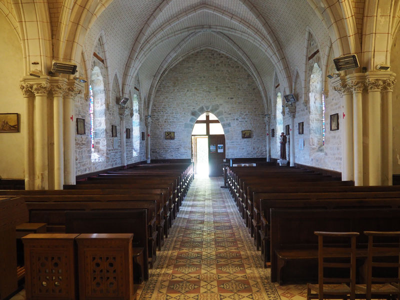 Saint-Michel-des-Andaines : Eglise Saint-Michel