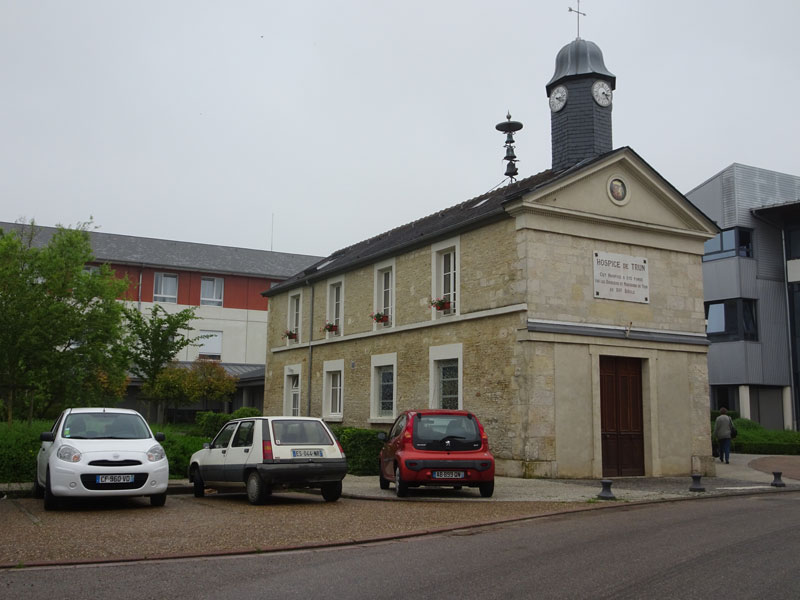 Trun : Hospice