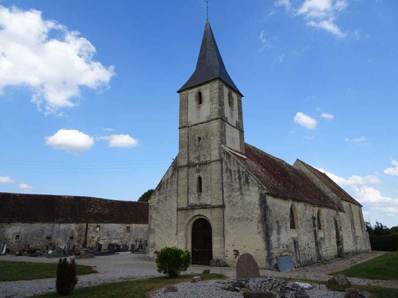 Villedieu-les-Bailleul : Eglise Saint-Jean-Baptiste