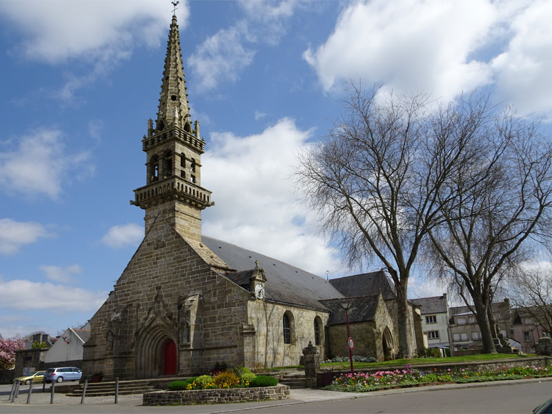 Briec : Eglise Saint-Pierre