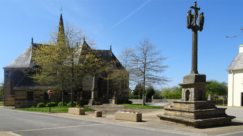 Rosnoën : Eglise Saint-Audoën