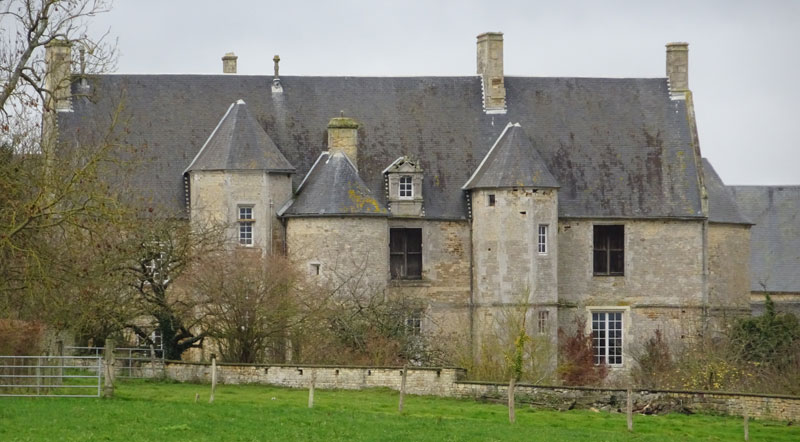 Avenay : Chateau de Fierville (XVIe)
