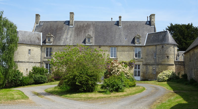 Avenay : Chateau de Fierville (XVIe)