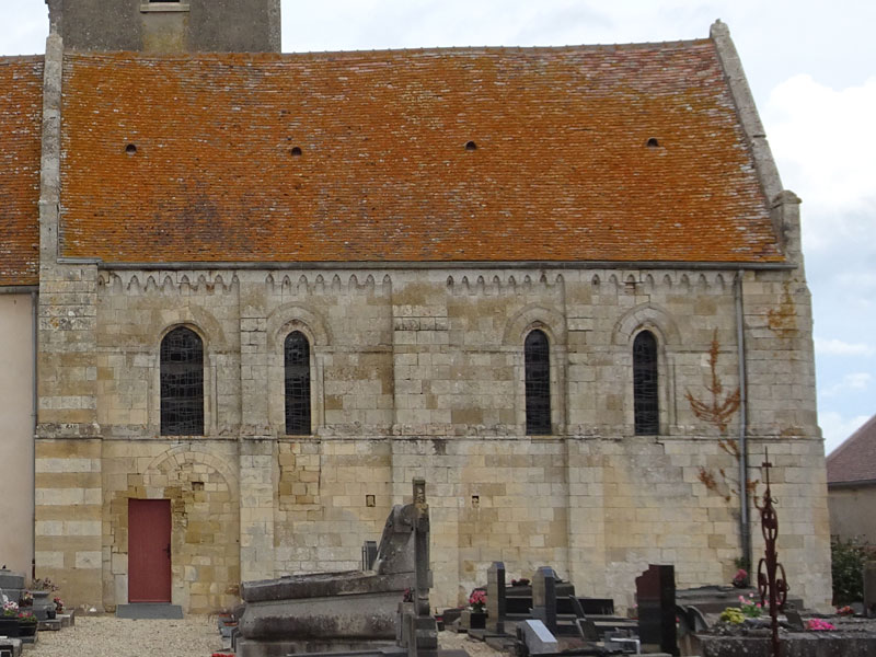 Bénouville : Eglise Notre-Dame