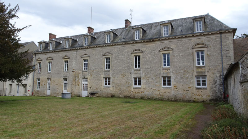 Cesny-Bois-Halbout - Hospice Saint-Jacques (ancienne léproserie)