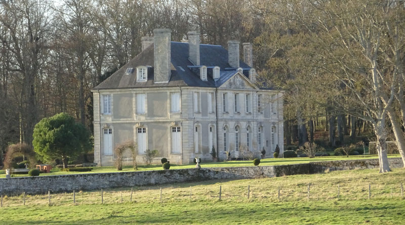 Creully : Château de Creullet