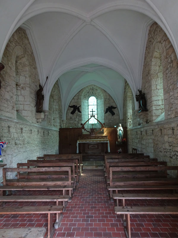 Cricqueboeuf : Eglise Saint-Martin dite « Chapelle aux lierres »